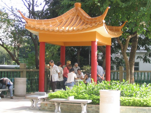 mahjong players in the park2.jpg